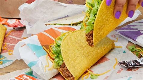 This Restaurant Beat Taco Bell For The Best Mexican Fast Food - YouTube