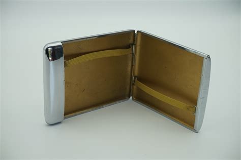 Vintage Cigarette Case - Retrolicity