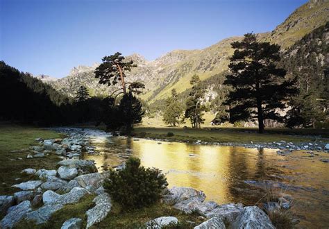 Walking in the Pyrenees National Park | Macs Adventure