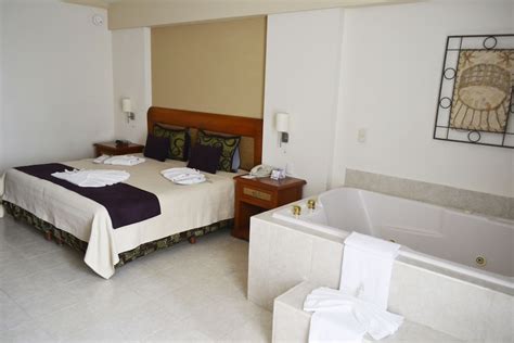 Golden Parnassus Resort & Spa -Adults Only- All Inclusive Cancun, QROO, MX - Reservations.com