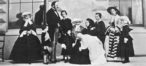 File:Queen Victoria Prince Albert and their nine children.JPG ...