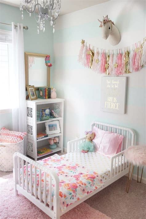 9 Unicorn Bedroom Ideas that are Totally Magical | Wallsauce US