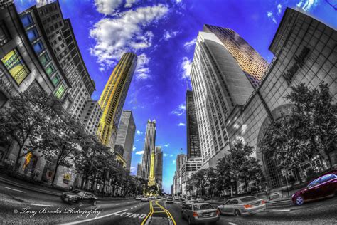 Courage on the Magnificent Mile | Tony B. | Flickr