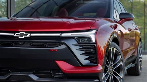 Chevrolet unveils the all-electric Blazer EV - Acquire