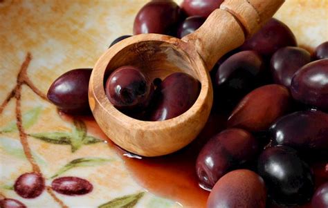 Greek Olives: 11 Olive Types in Greece | TasteAtlas