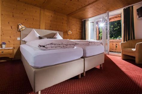 Hotel Silberhorn Holidays | Wengen | Swiss Holiday Company