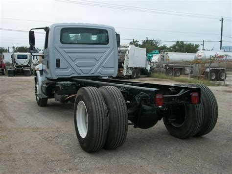 Cab & Chassis | Griffith Truck & Equipment