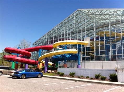 Big Splash Adventure Indoor Water Park & Resort, French Lick - Compare Deals