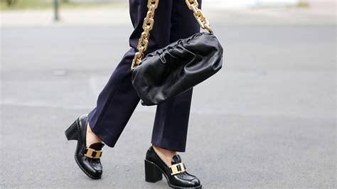 Heeled loafers: 11 killer outfit ideas to help you style the 90s ...