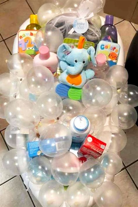 28 Affordable & Cheap Baby Shower Gift Ideas For Those on a Budget ...