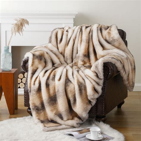 Battilo Luxury Striped Faux Fur Blanket, Soft Cozy Warm Mink Fur Blanket for Couch, Sofa, Chair ...