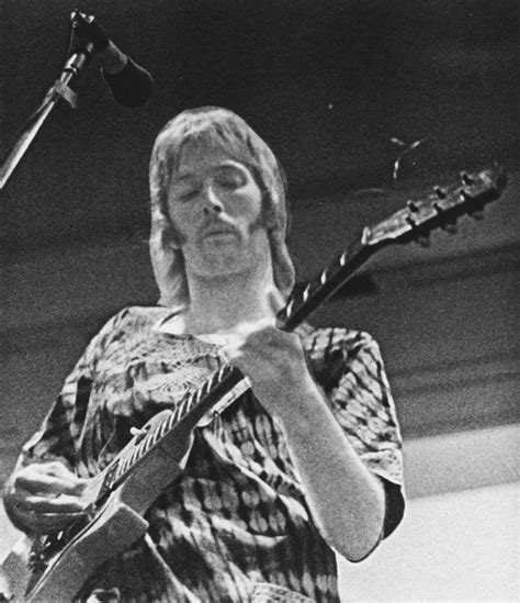 Derek and the Dominos: A Biography And Live Performance History - Superb photo of Eric playing ...