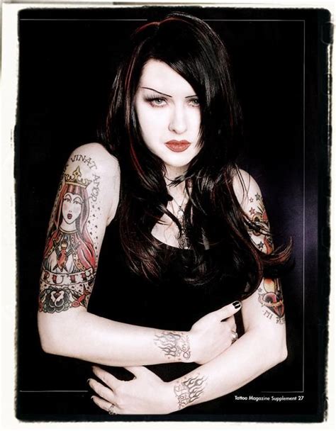 Tairrie B Virgin Mary Tattoo, Memes Arte, Ladies Of Metal, Punk Pins, Girls Twitter, Alt Girls ...