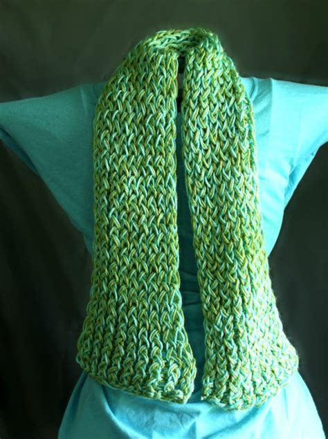 16 Loom Knitting Scarf Patterns - The Funky Stitch