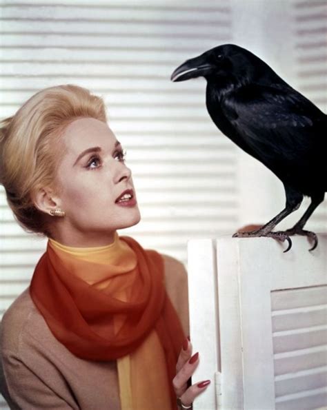 20 Amazing Publicity Photographs of Tippi Hedren for 1963 Horror ...