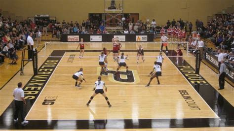 Purdue Volleyball Moves to 4-0 in Conference Play - Hammer and Rails