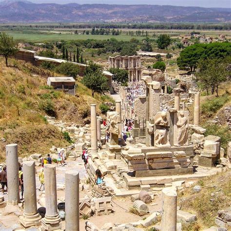 The rise and fall of ancient Ephesus, Turkey — Ephesus History | by No Frills Ephesus Tours | Medium