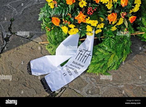 German War Graves Commission, wreath laying, memorial day, war memorial ...