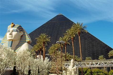 Luxor, Las Vegas – das Hotel in Form einer Pyramide