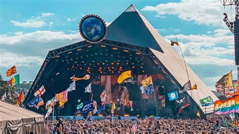 Glastonbury Stages: How many different stages are at the Glastonbury festival? | Marca