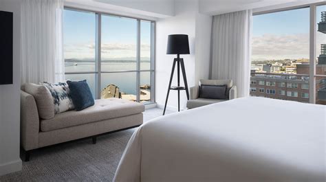 Four Seasons Hotel Seattle - Seattle Hotels - Seattle, United States ...