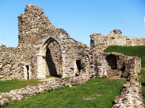 Ruins of Hastings Castle near where William the Conqueror landed in ...