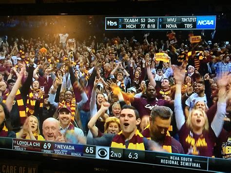 Gryffindor celebrates winning the house cup (1991) : r/fakehistoryporn