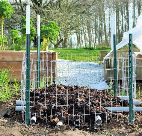 Learning About Compost - Homemade Food Junkie