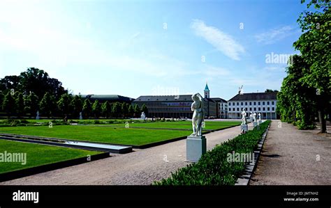 Karlsruhe palace hi-res stock photography and images - Alamy