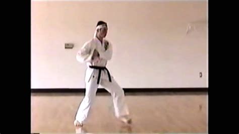 Isshinryu Karate, Seiunchin Kata Full Speed - YouTube