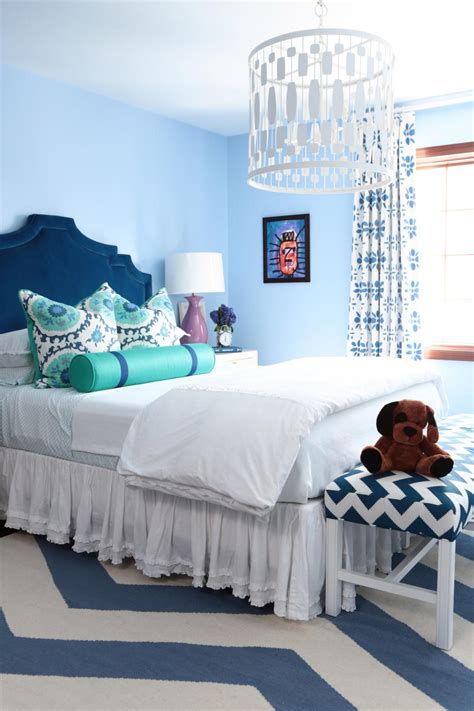 Moody Interior: Breathtaking Bedrooms in Shades of Blue