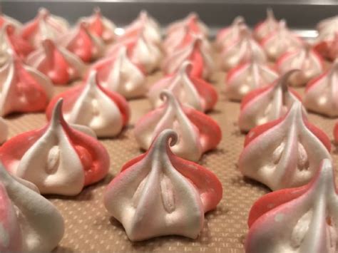 Easily Make Give Me Some Sweet Meringue Kisses - Jackson's Job