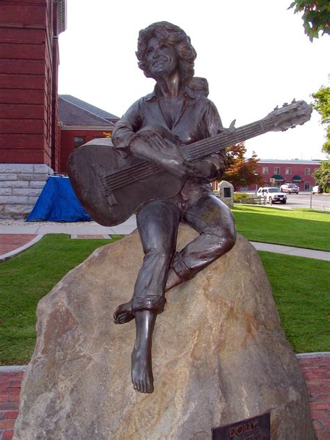 Dolly Parton Statue, Seveir County TN courthouse | In Honor … | Flickr