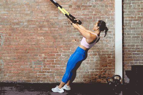 How to Perform the TRX Biceps Curl: Techniques, Benefits, Variations