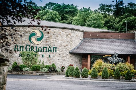 Venue - An Grianan Hotel - Getting Married in Northern Ireland Magazine