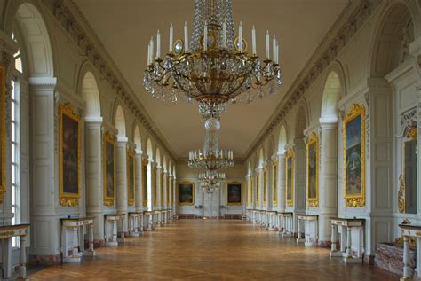 Versailles Court Hallway | Palace of versailles, Versailles, Castles interior