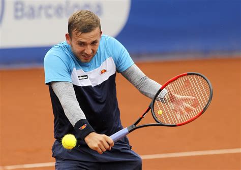 Daniel Evans' Tennis Racquet - What Racquet Does Evans Use?