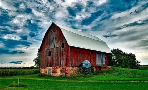 Farmer incomes, Rural crime, Monkeypox emergency | Wisconsin Public Radio