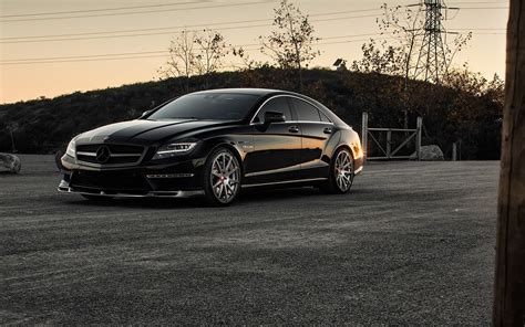 Black Mercedes-Benz sedan HD wallpaper | Wallpaper Flare