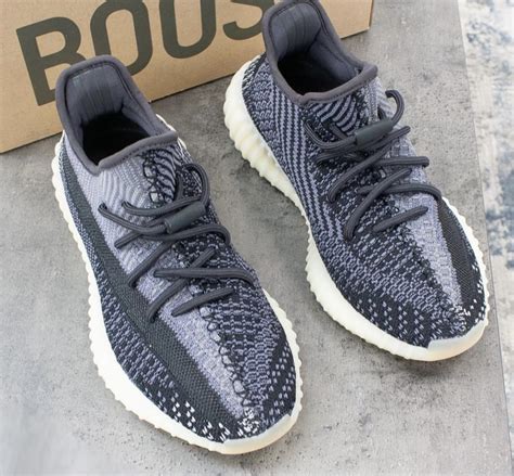 Adidas Yeezy boost 350 v2 carbon – billionairemart