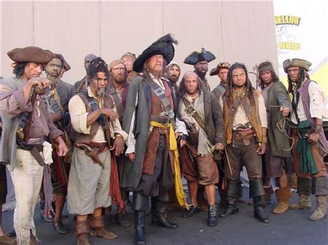 Pirates of the Caribbean: The Curse of the Black Pearl/Gallery in 2021 | Pirates of the ...