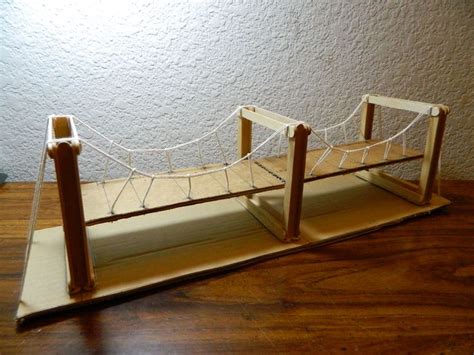 Simple Suspension Bridge Model | Puentes colgantes maquetas, Maqueta ...