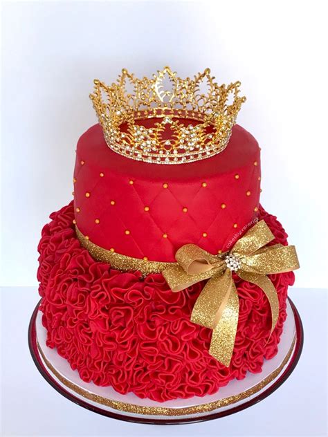 Red and Gold Ruffled cake | Bolos de aniversário vermelhos, Bolo ...