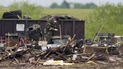 ATF agents at fatal 1993 Waco raid describe being under barrage of gunfire - ABC News