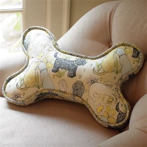 Dog Bone Pillow Pattern | Catalog of Patterns