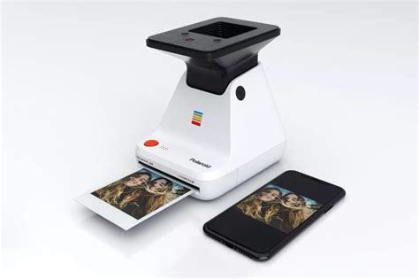 Polaroid's Newest Printer Gives Analog Life to Smartphone Pictures with ...