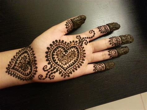 30 Easy And Simple Mehndi Designs For Hands - Beginners Guide ...