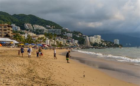 Top 31 Beaches in Jalisco: The Very Best of the Mexican Pacific » Savoteur