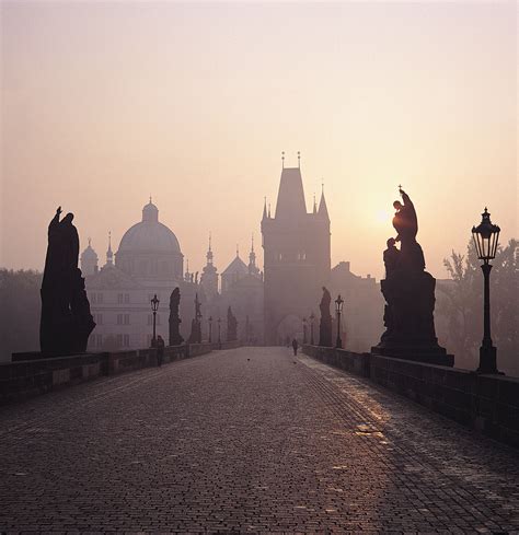 File:Prague charles bridge morning.jpg - Wikimedia Commons