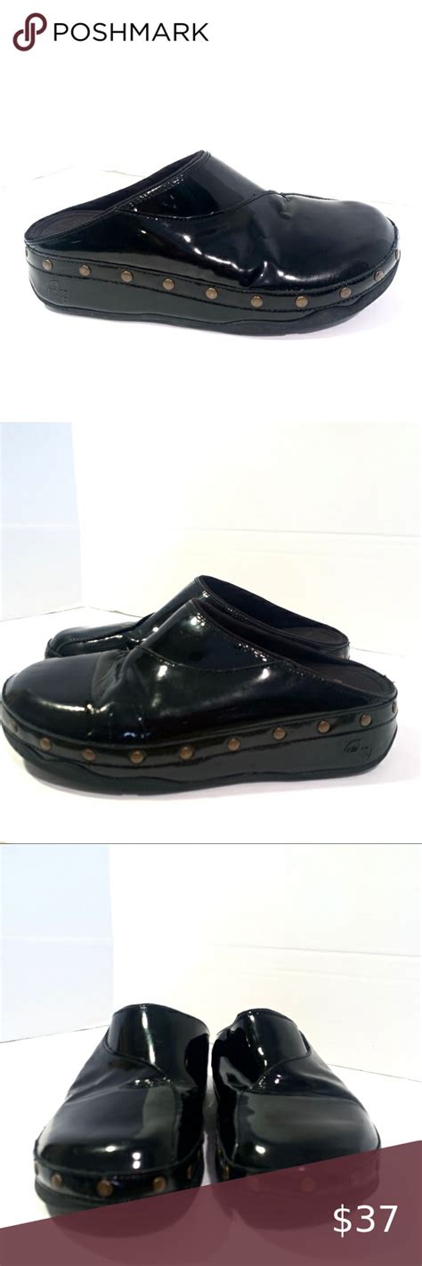 FitFlop Black Stud Clog Mule Slip On Comfort Shoes | Studded clogs, Comfortable shoes, Black stud